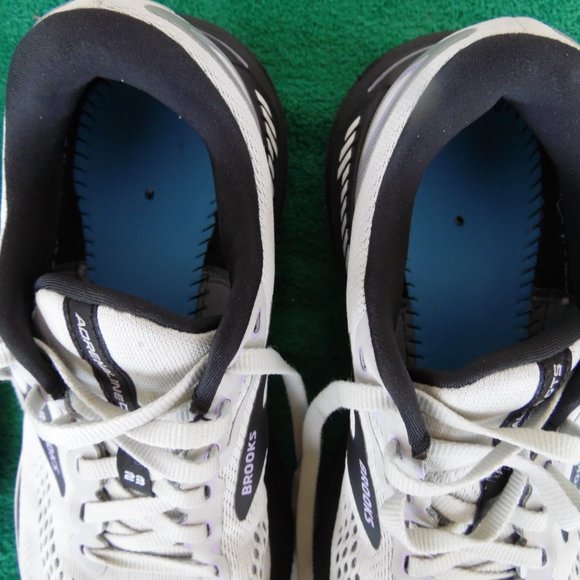 BROOKS SIZE 9 NARROW (2A) RUNNING SHOES WOMENS ADRENALINE 23 GTS - Picture 4 of 14